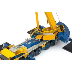 31-0085 - DEMAG AC 220-5 autogru telescopica /1:50 IMCmodels