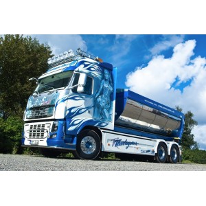 WSI01-2641 - Volvo FH3 Globetrotter XXL hook asphalt tipper THURHAGENS ÄKERI AB /1:50 WSImodels