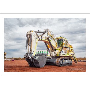 8601 - LIEBHERR R9400 mining shovel /1:50 NZG