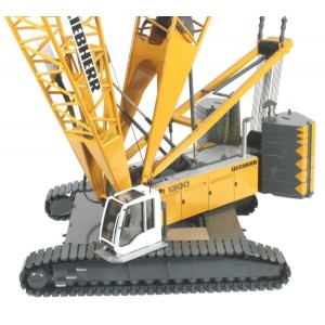 788 LIEBHERR LR1300 Litronic crawler crane /1:50 NZG