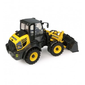 UH8145 Komatsu WA100M-8 pala gommata /1:50 Universal Hobbies