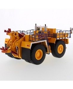 BELAZ 74131 mining recovery truck / 1:50 Diecast Masters