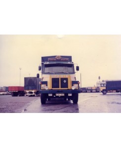 76816 - Scania 141 classic curtainside trailer 2axle ASG /1:50 TEKNO