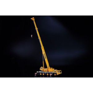 32-0063 - DEMAG AC220-5 crane KAVANAGH /1:50 IMCmodels