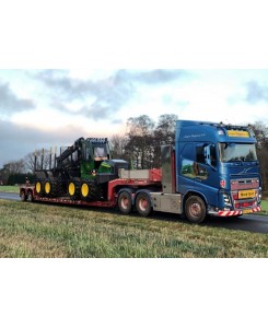 WSI01-3458 - Volvo Globetrotter 4x2 Euro-lowloader Thygesen A/S /1:50 WSImodels