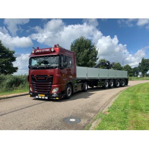WSI01-3640 - DAF XF SC my17 4x2 brick-trailer Jaco Stam /1:50 WSImodels