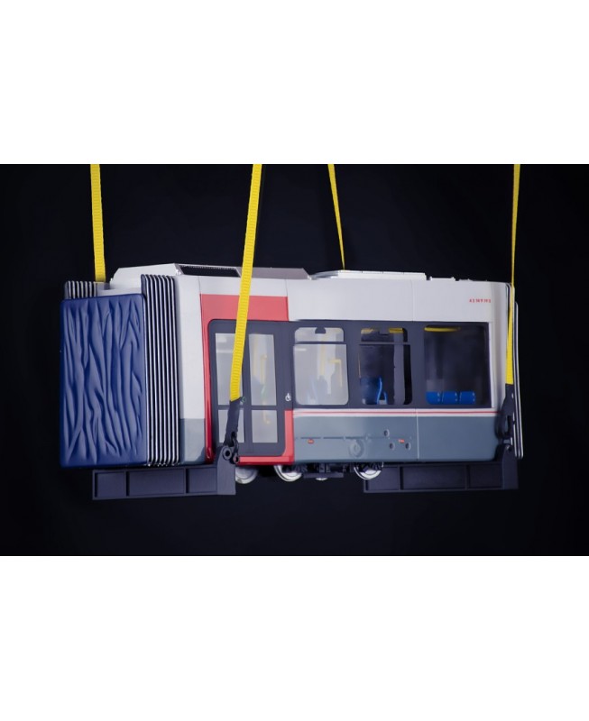 33-0183 - Tram compartment with lifting blocks /1:50 IMCmodels