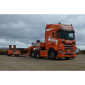 WSI01-3861 - Scania CS20H 6x2 lowloader 2axle Tage E.Nielsen /1:50 WSImodels