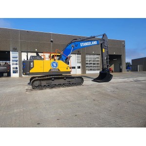 WSI61-2009 - Volvo EC220D escavatore cingolato Stangeland /1:50 WSImodels