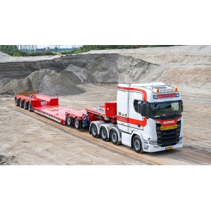 WSI01-3988 - Scania CS20H 8x4 lowloader 4+2axle Mud Grondwerken /1:50 WSImodels