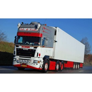 WSI01-4105 - Scania R5 Topline 6x2 frigo De Kraker /1:50 WSImodels