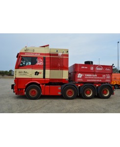 85524 - MAN TGX 8x4 heavy haulage tractor Torben Rafn /1:50 TEKNO