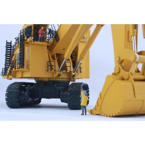BR25026/2  KOMATSU PC8000-6 escavatore da miniera - Diesel /1:50 BYMO