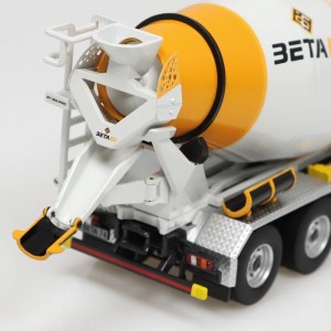 1078 Mercedes-Benz Arocs 8x4 betonmixer Betamix /1:50 NZG
