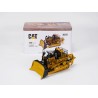 DM85711 - Caterpillar D10 dozer /1:50 Diecast Masters
