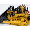 DM85711 - Caterpillar D10 dozer /1:50 Diecast Masters