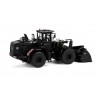 16-1025 - Develon DL 420-5 pala gommata - Black serie /1:50 IMCmodels