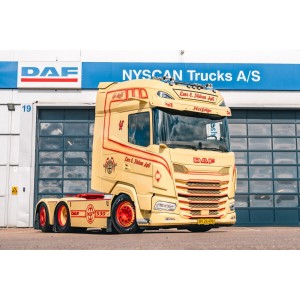 WSI01-4633 - DAF XG+ 6x2 Lars E. Nielsen /1:50 WSImodels