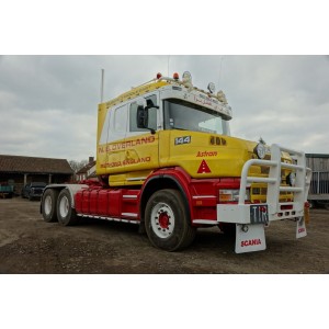 85268 - Scania serie4 Torpedo 6x2 semi 3axle with ramps Overland /1:50 TEKNO