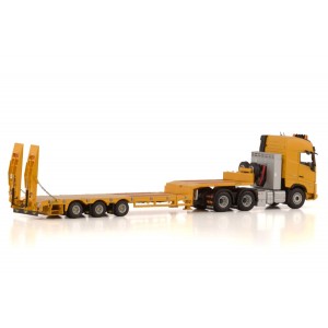 WSI04-2207 - Volvo FH5 Globetrotter 6x2 semi-lowloader 3axle w/ramps - Yellow - Premium line /1:50 WSImodels