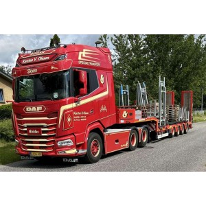 WSI01-4684 - DAF XG+ 6x2 ribassato 4assi con rampe Karsten V. Olesen /1:50 WSImodels