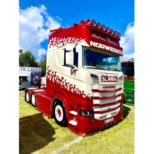 87791 - Scania Next Gen Highline 6x2 Nitteberg  (luxury gift-box) /1:50 Tekno