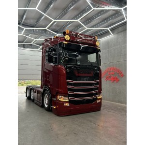 87887 - Scania NGS Highline 6x2 frigo Heinrichs - Merano Speck /1:50 Tekno
