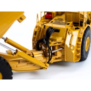 DM85717 - Caterpillar AD45 underground mining dump truck /1:50 Diecast Masters