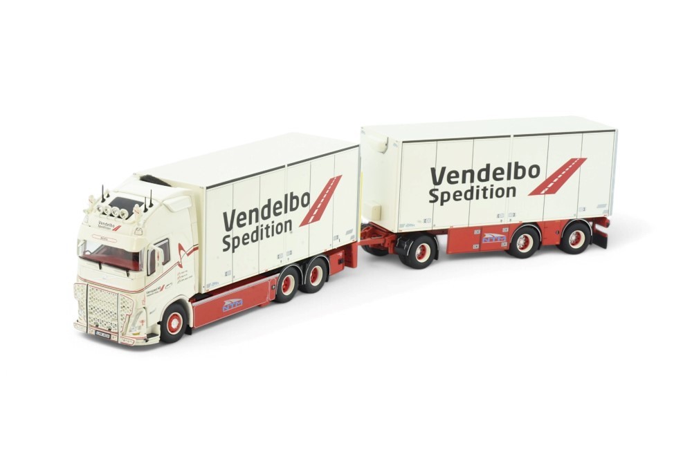 86019 - Volvo FH5 Globetrotter XL combi Vendelbo /1:50 TEKNO 