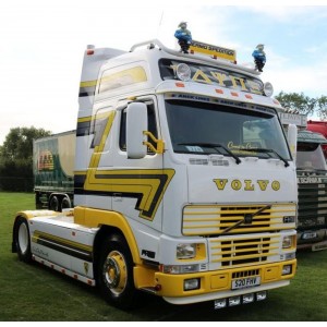 87536 - Volvo FH12 Globetrotter XL 4x2 Payne - Greek Volvo /1:50 Tekno