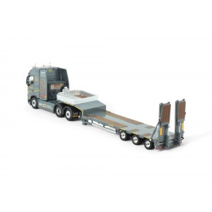 84087 - Volvo FH5 Globetrotter 6x2 100% elettrico + semi 3assi con rampe Friderici /1:50 TEKNO