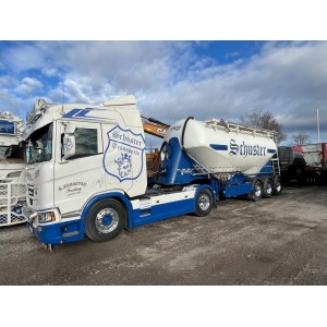 88421 - Scania Next Gen 560R cisterna "mucca" Schuster /1:50 Tekno