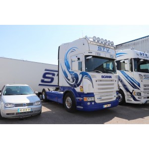 89812 - Scania R-serie Topline 4x2 frigo STV /1:50 Tekno