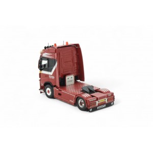 87529 - Volvo FH04 Globetrotter XL 4x2 set Weeda /1:50 Tekno