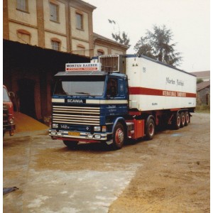 89380 - Scania 142 4x2 frigo Morten Rahbek /1:50 Tekno