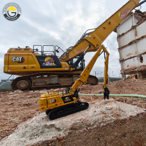 DM85663 - Caterpillar 352 Ultra High Demolition escavatore cingolato da demolizione /1:50 Diecast Masters