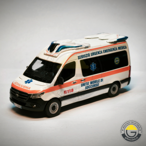 Mercedes Sprinter Ambulance 118 / 1:48 Giftmodels