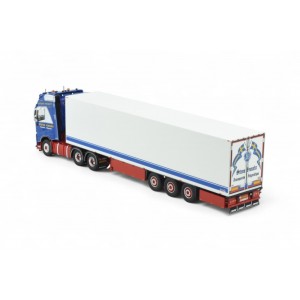 85729 - Volvo FH5 Globetrotter XL 6x2 frigo Steve Swain /1:50 Tekno