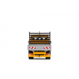1616/3 - MAN TGE Platform truck (yellow) /1:50 Conrad
