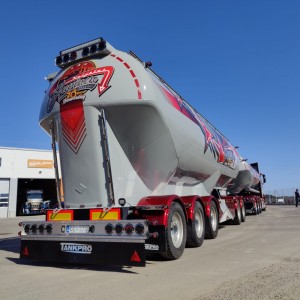 87540 - Scania NGR Highline combi (resin) silo Auvinen - 70 Year Anniversary /1:50 Tekno