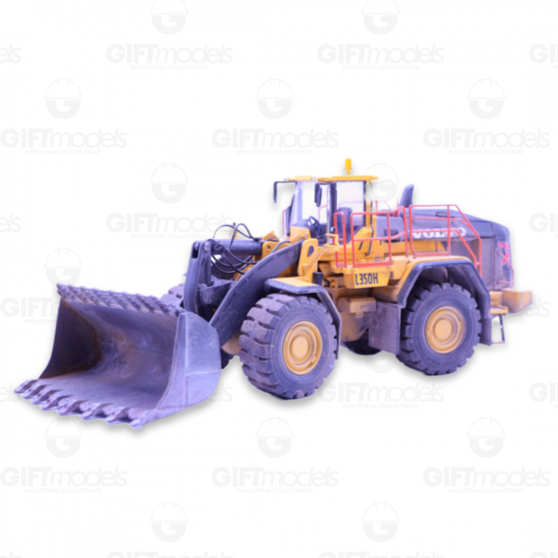 WM052 - Volvo L350F wheel loader - weathered series /1:50 Motorart