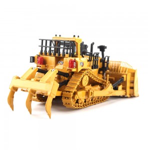 DM85777 - Caterpillar D11 TKN Track type tractor dozer /1:87 Diecast Masters