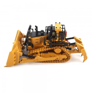 DM85777 - Caterpillar D11 TKN Track type tractor dozer /1:87 Diecast Masters