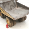 WM057 - Komatsu HD85-7 dumper gommato - effetto sporcatura /1:50 NZG
