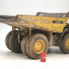 WM057 - Komatsu HD85-7 dumper gommato - effetto sporcatura /1:50 NZG