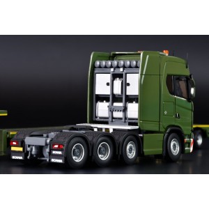 33-0217 - Scania S Highline 8x4 Nooteboom MCO 7axle - green serie /1:50 IMCmodels