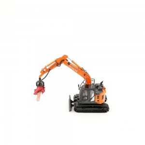 ZX135US-6F - Hitachi Zaxis ZX135US-6 escavatore cingolato forestale con processore /1:50 Replicars