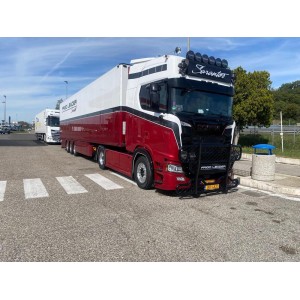 90891 - Scania NGS Highline 4x2 frigo Sarantos /1:50 Tekno